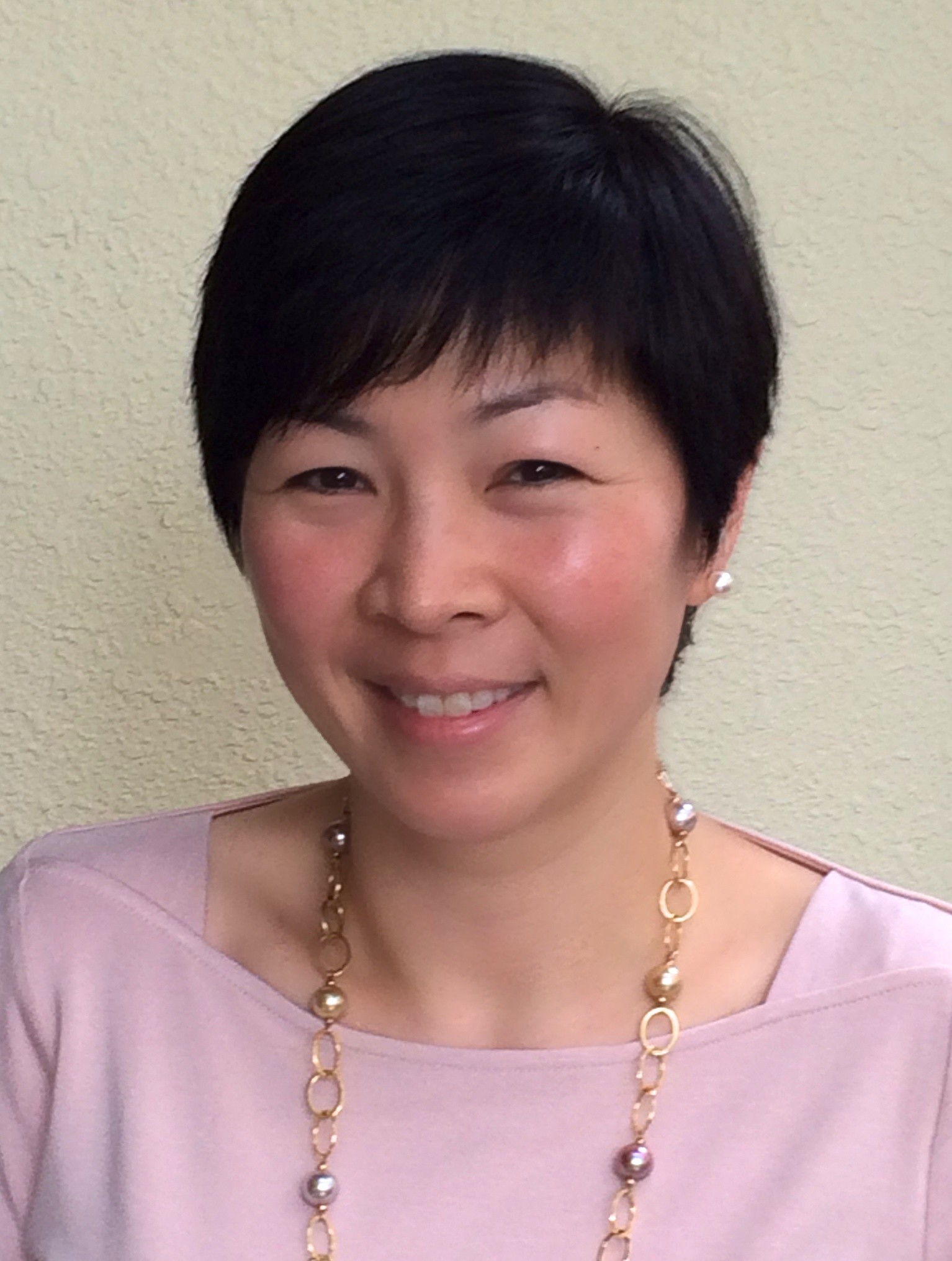 Dr Sharon Loh